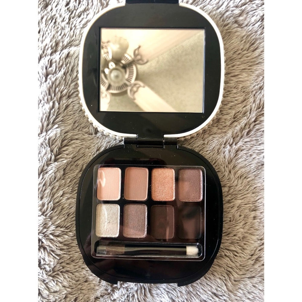 MAC Eyeshadow Palette